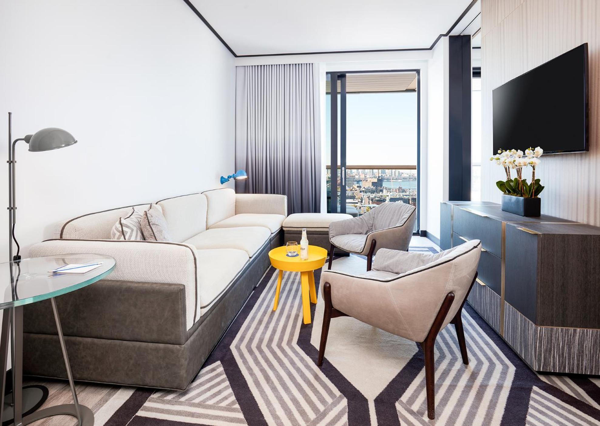 The William Vale Hotel New York City Exterior photo A suite at the hotel