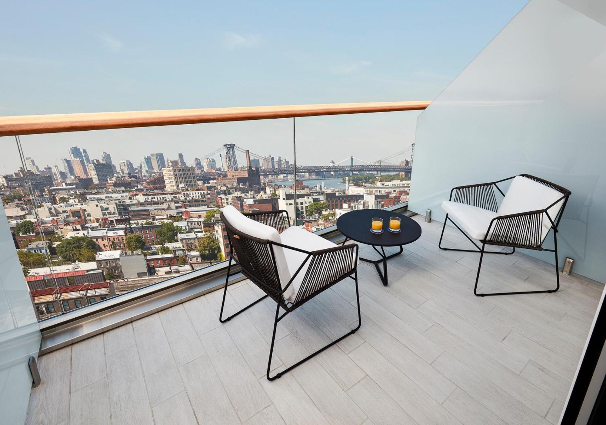 The William Vale Hotel New York City Exterior photo A balcony